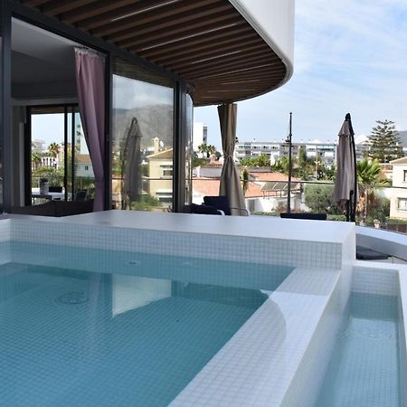 Luxury Complex Beachfront Apartment, Infinity Pool, Sauna, Gym And Large Terrace Torremolinos Exterior foto